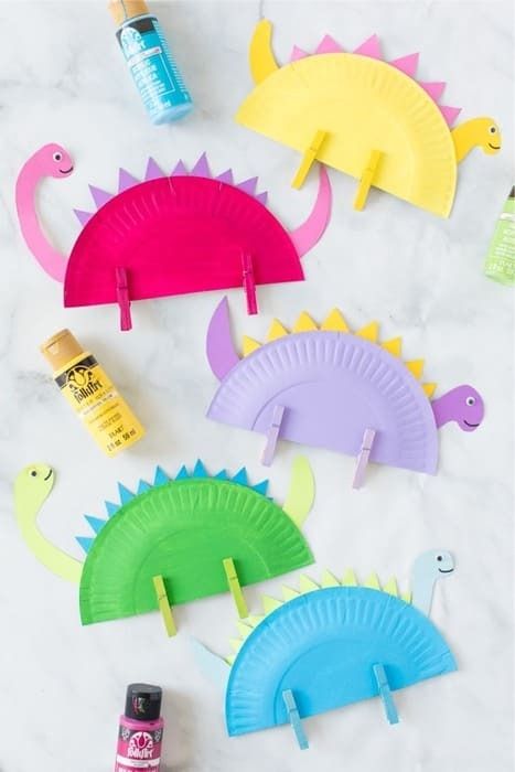 bricolage dinosaure assiette en carton